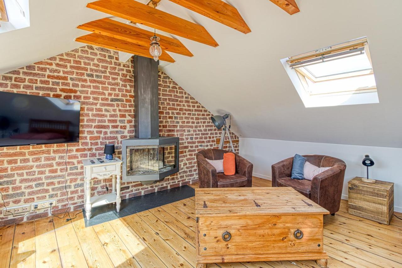 Le Verlaine - Appt Charmant Cosy Idealement Situe Calais Extérieur photo